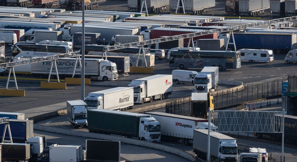 Unia Europejska. Najważniejsze zakazy ruchu ciężarówek w lipcu