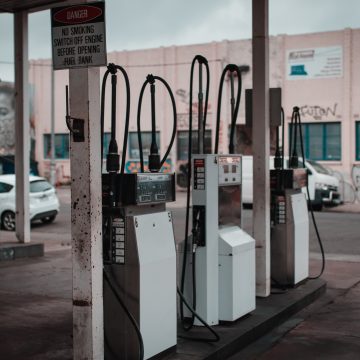 Wzrost cen paliw, zmiany na rynku – na co mogą szykować się kierowcy i firmy transportowe?