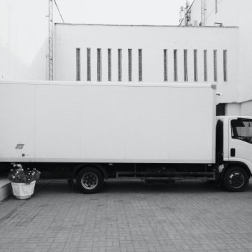 Dostawy humanitarne na Ukrainę – najważniejsze informacje dotyczące transportu ciężkiego